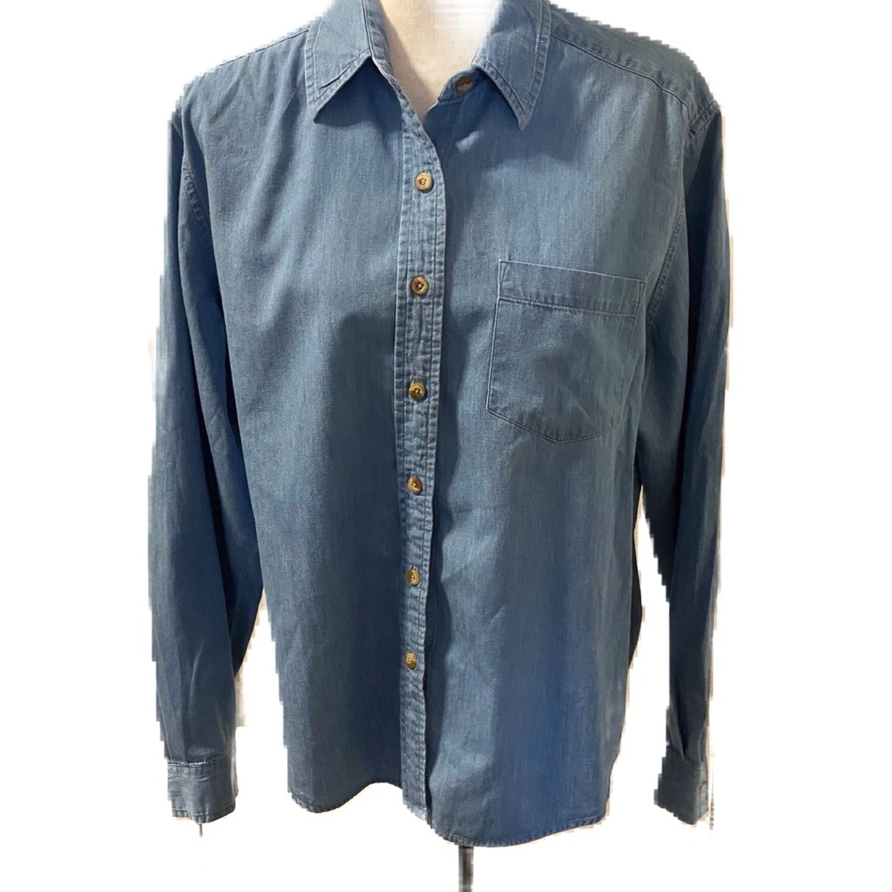 Pendleton Women’s Cotton Light wash chambray top